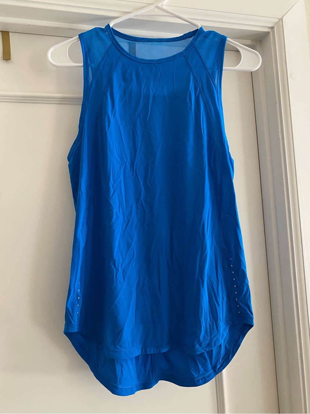 Lululemon tank size 6